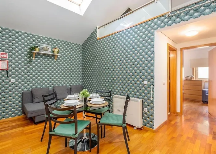 Cedofeita Paradise W Parking Included *