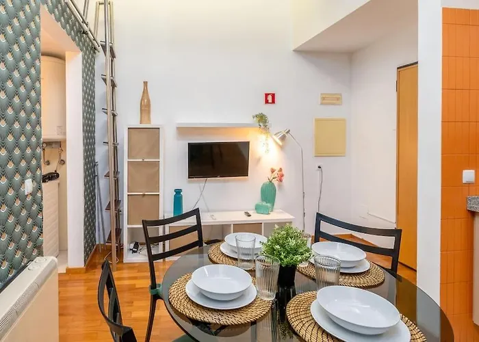 Апартаменты Cedofeita Paradise W Parking Included Порту